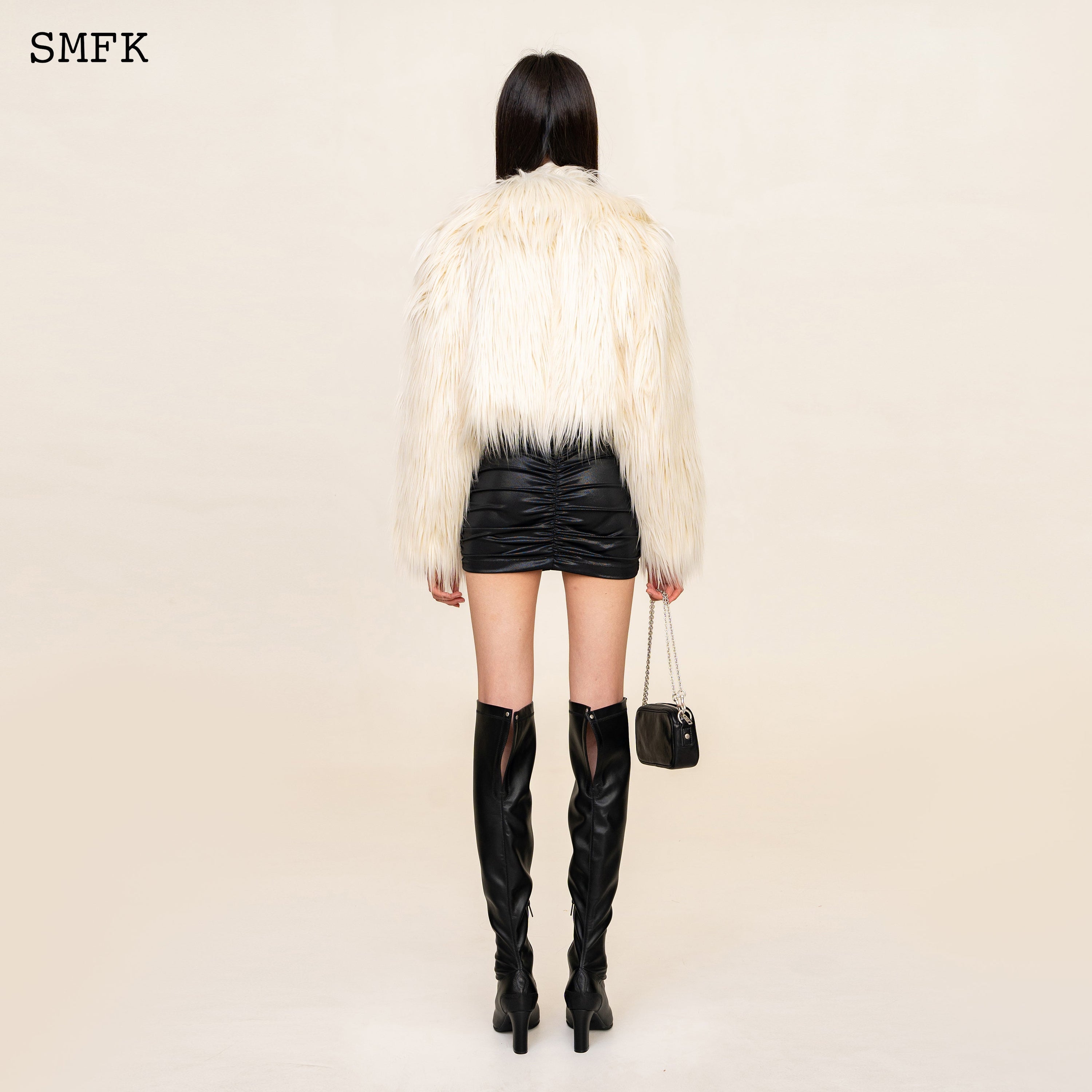 WildWorld Faux Fur Short Jacket In White - SMFK Official