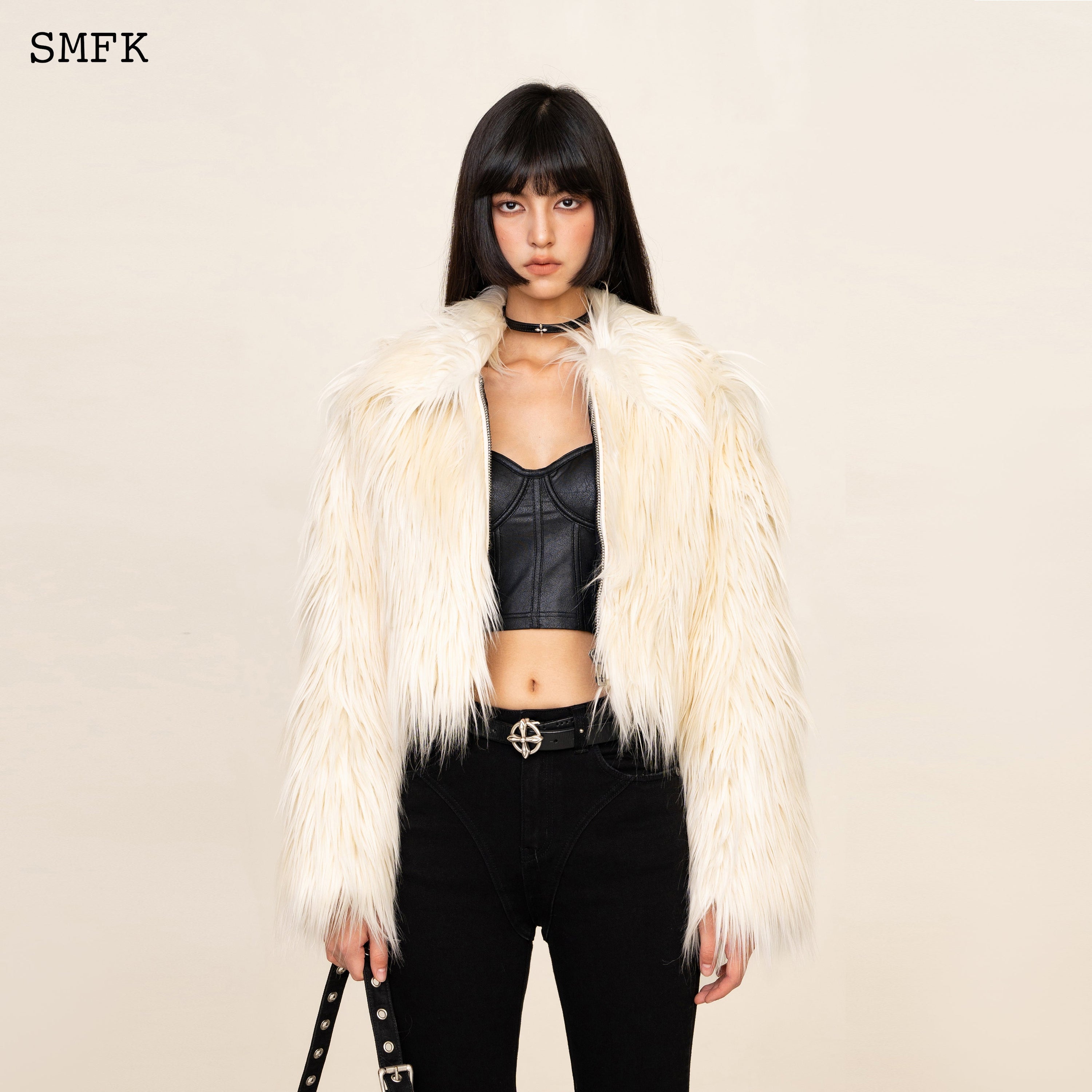 WildWorld Faux Fur Short Jacket In White - SMFK Official