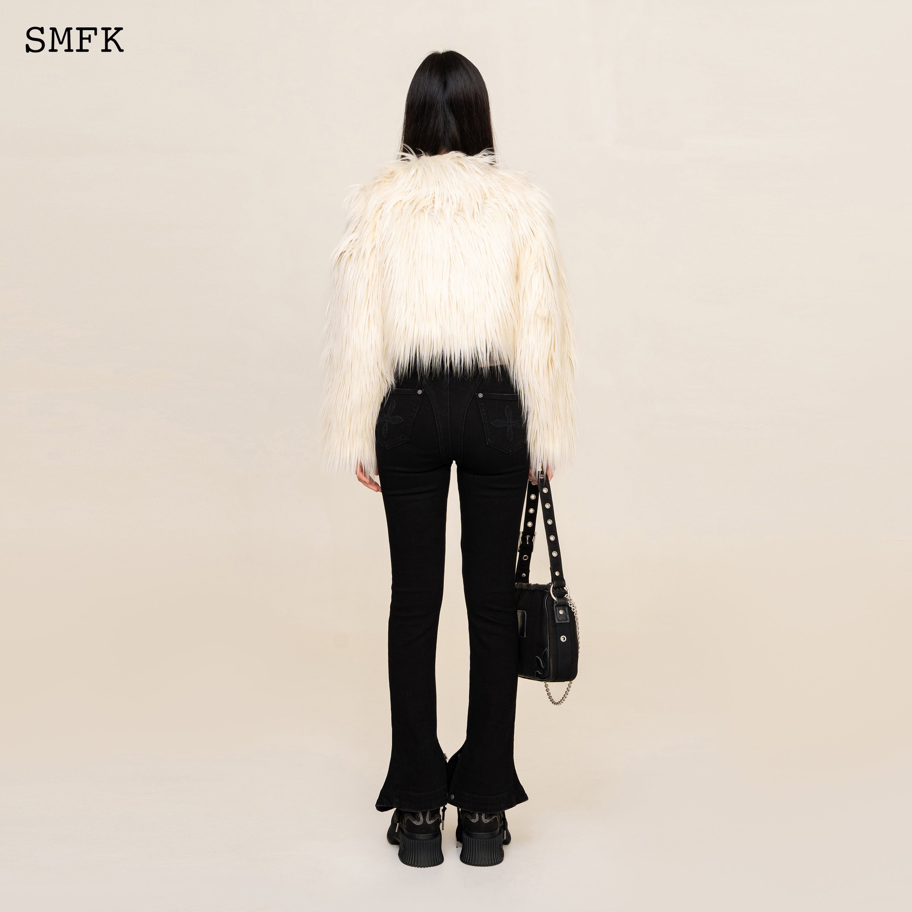 WildWorld Faux Fur Short Jacket In White - SMFK Official