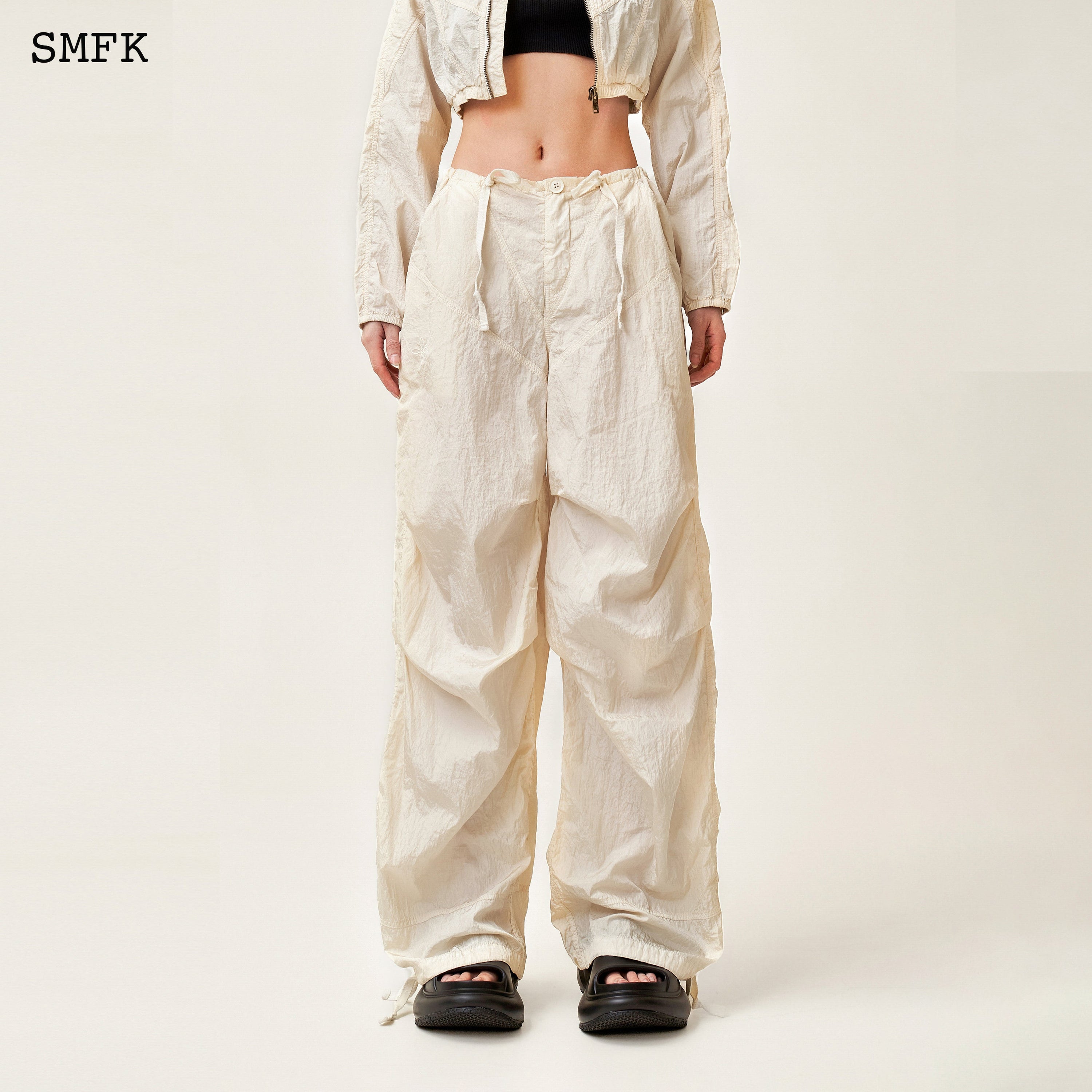WildWorld Parachute Wide-Leg Pants In White - SMFK Official