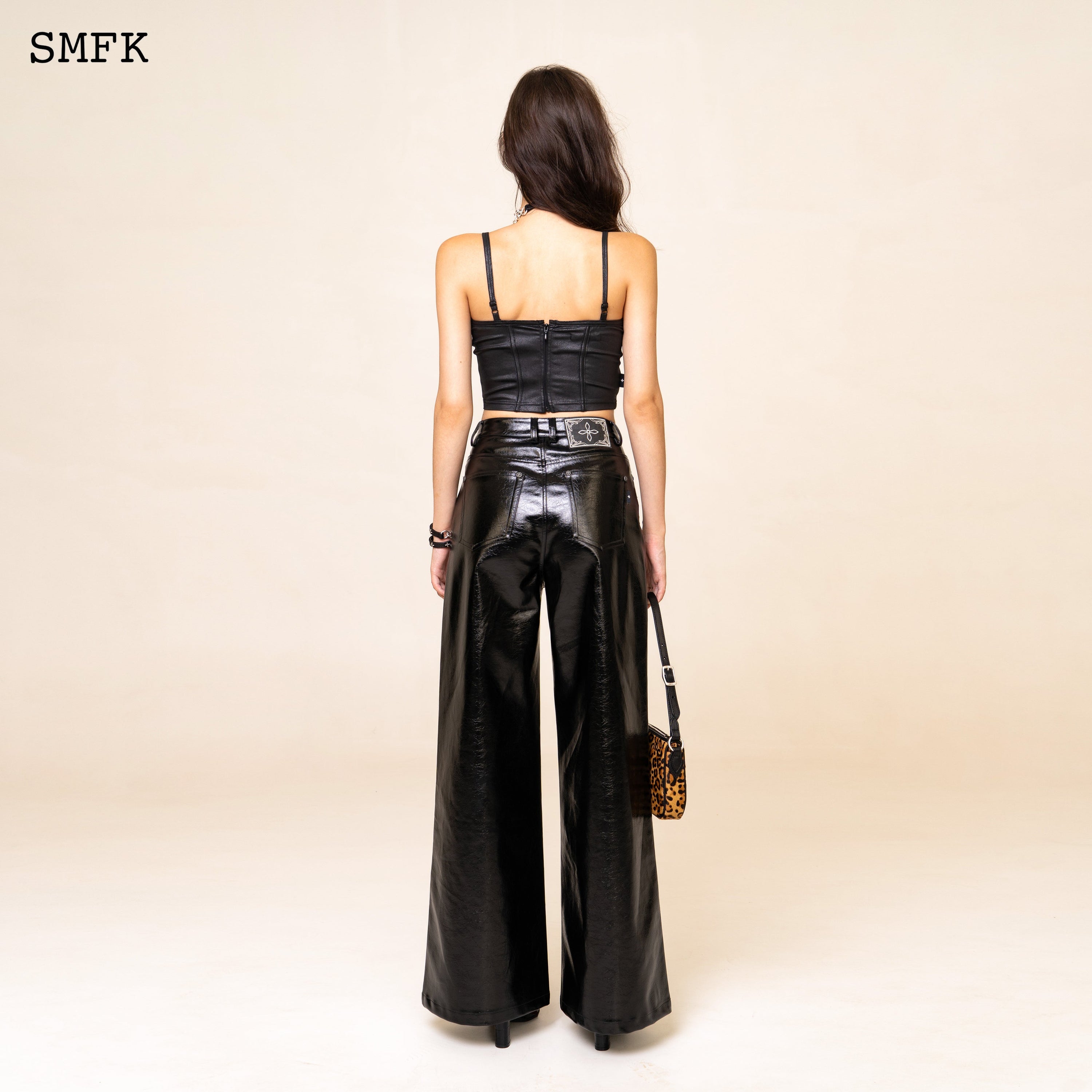 WildWorld Rock Black Tube Top - SMFK Official